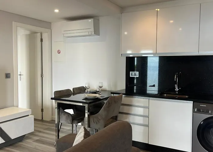 The View-neves * フンシャル