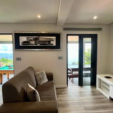 The View-neves דירה